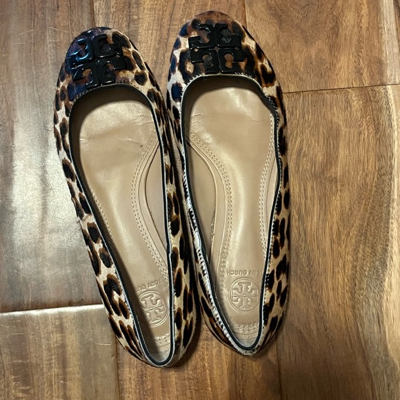 Tory Burch Leopard Print Ballet Flats - Picture 2 of 6
